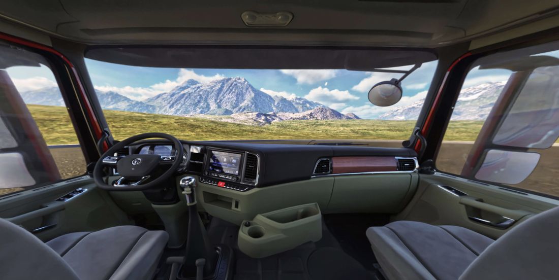 Driver station and instrument cluster
